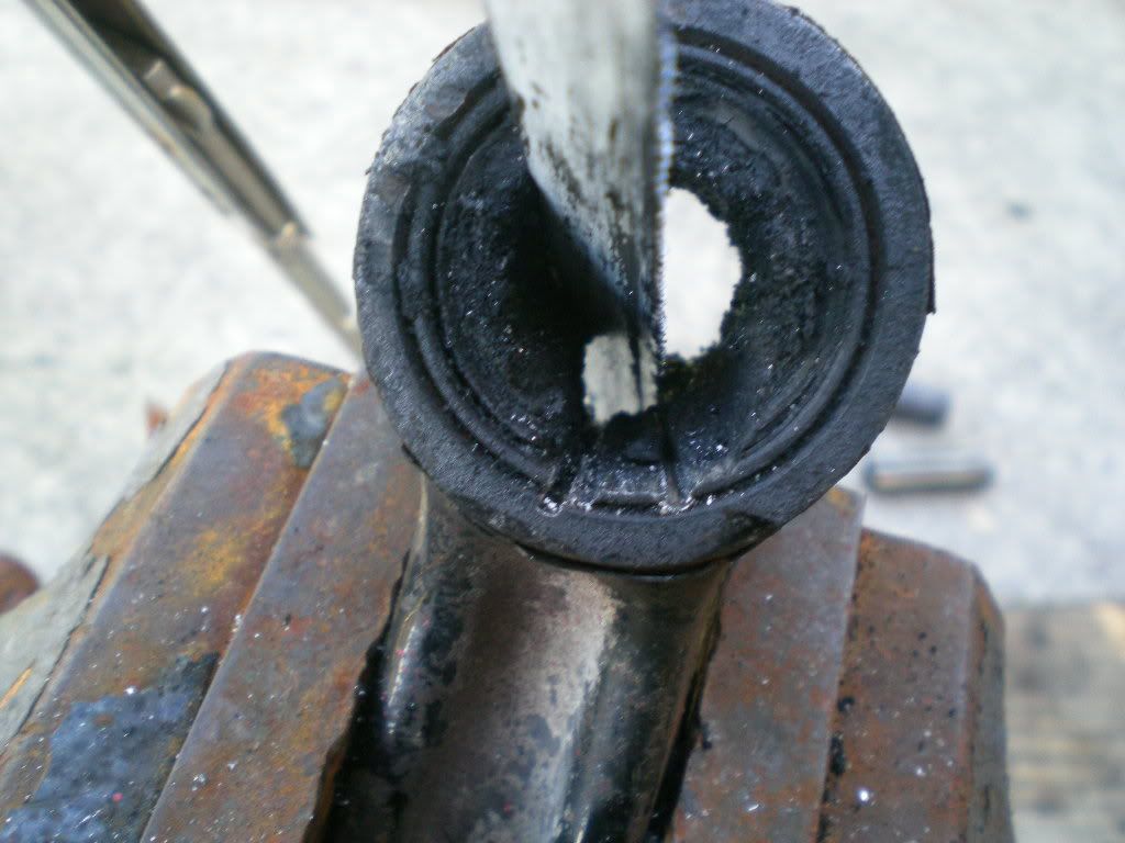 [DIY] How to remove bushings without a press [PICS] HondaTech